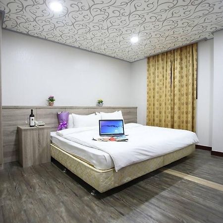 心園生活旅店 Xin Yuan Hotel Hsinchu Bilik gambar
