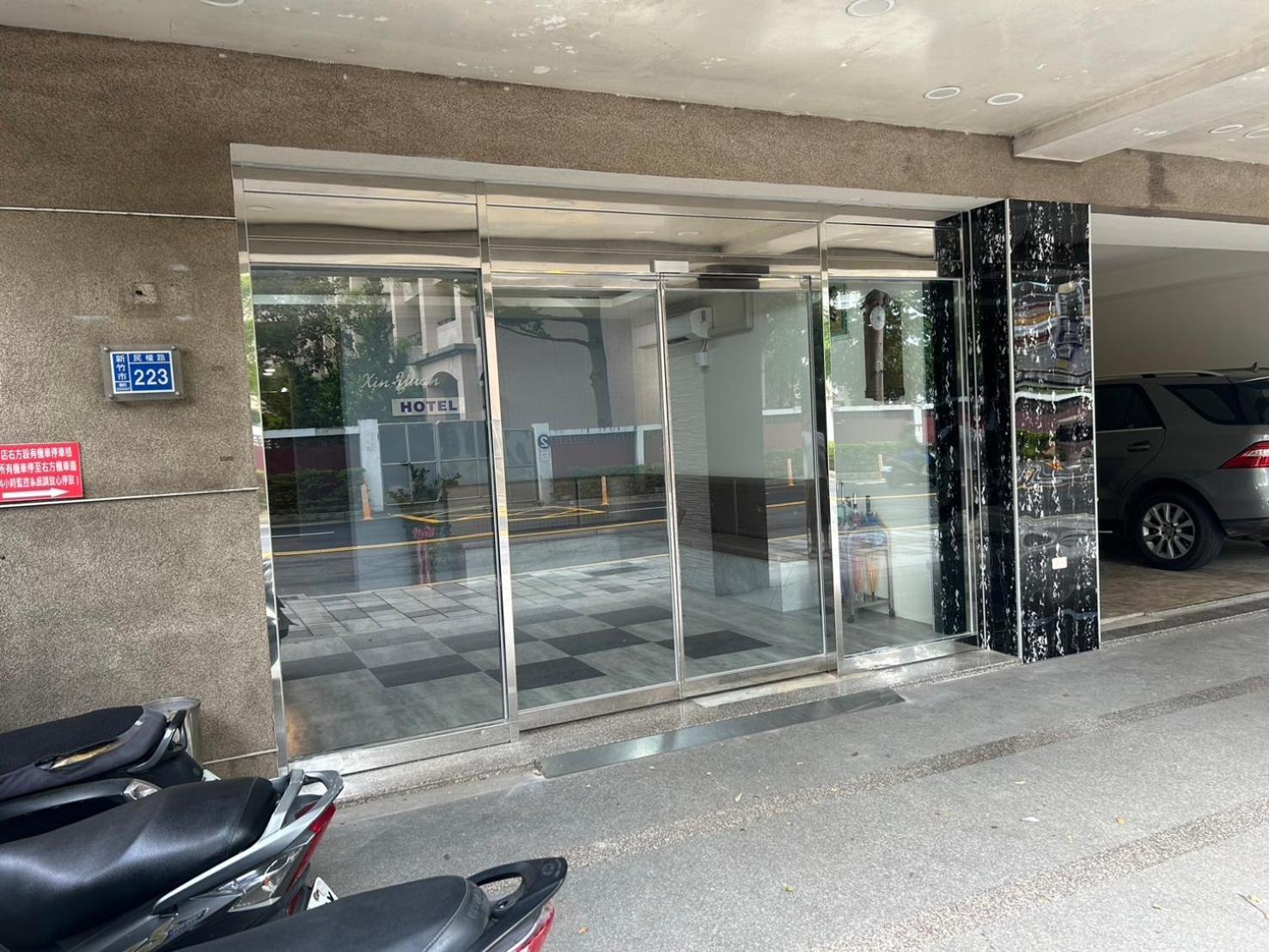 心園生活旅店 Xin Yuan Hotel Hsinchu Luaran gambar