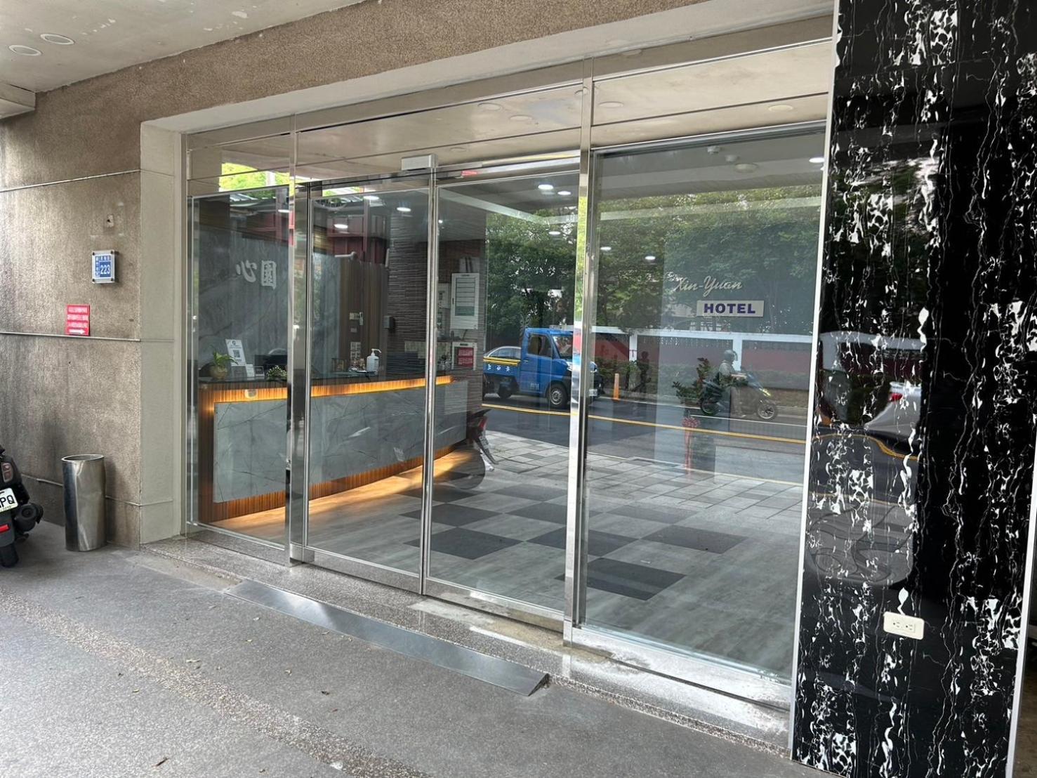 心園生活旅店 Xin Yuan Hotel Hsinchu Luaran gambar