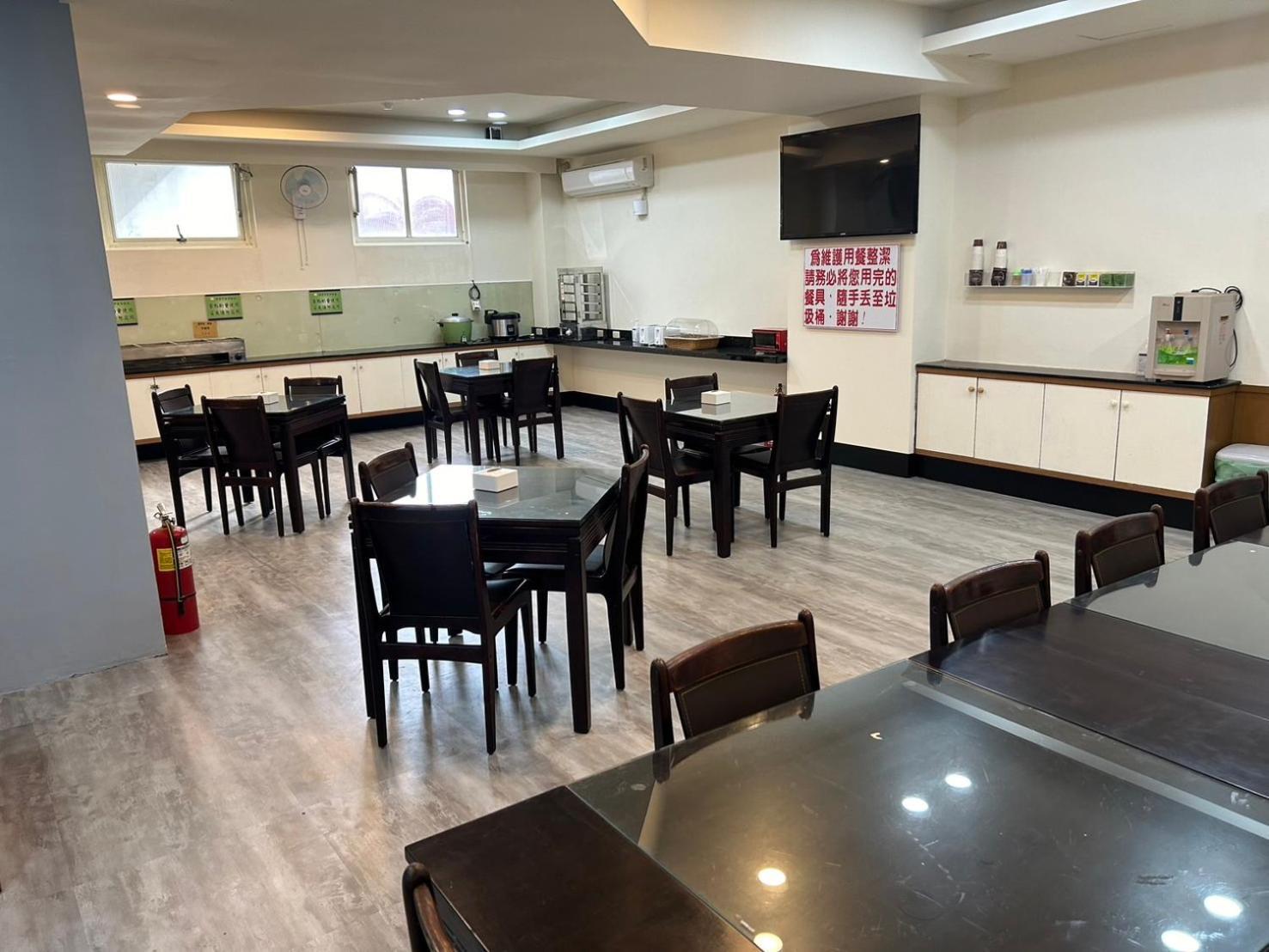 心園生活旅店 Xin Yuan Hotel Hsinchu Luaran gambar